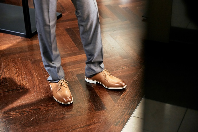 How to Pair Men's Pants + Shoes | 55425